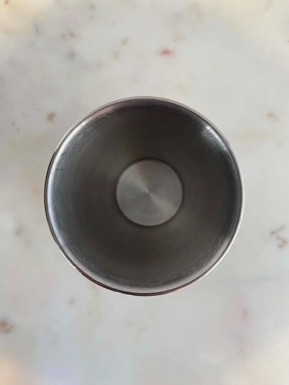 Stainless Steel Cocktail Drink Shaker 24 Oz, Round Top.
